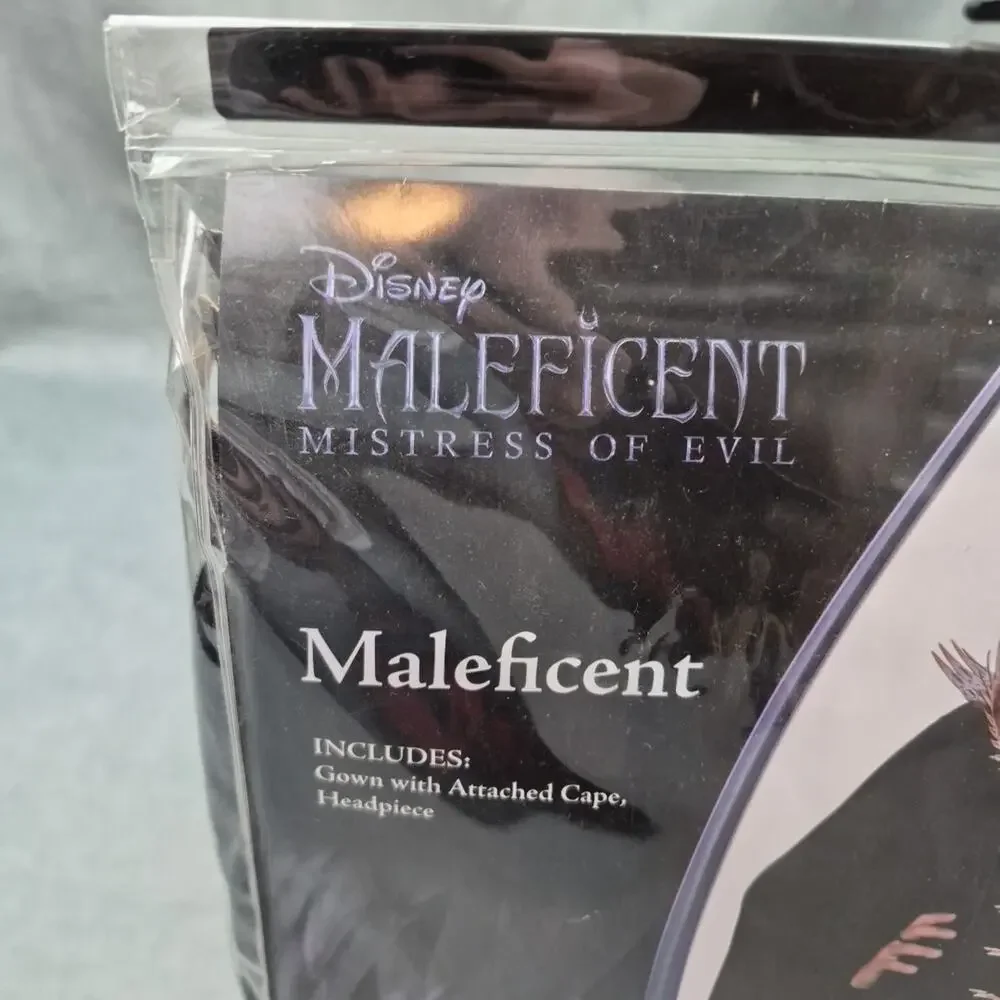 Disney Maleficent Mistress of Evil Child Costume Size Large Spirit Halloween - Picture 3 of 7